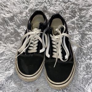Black vans
